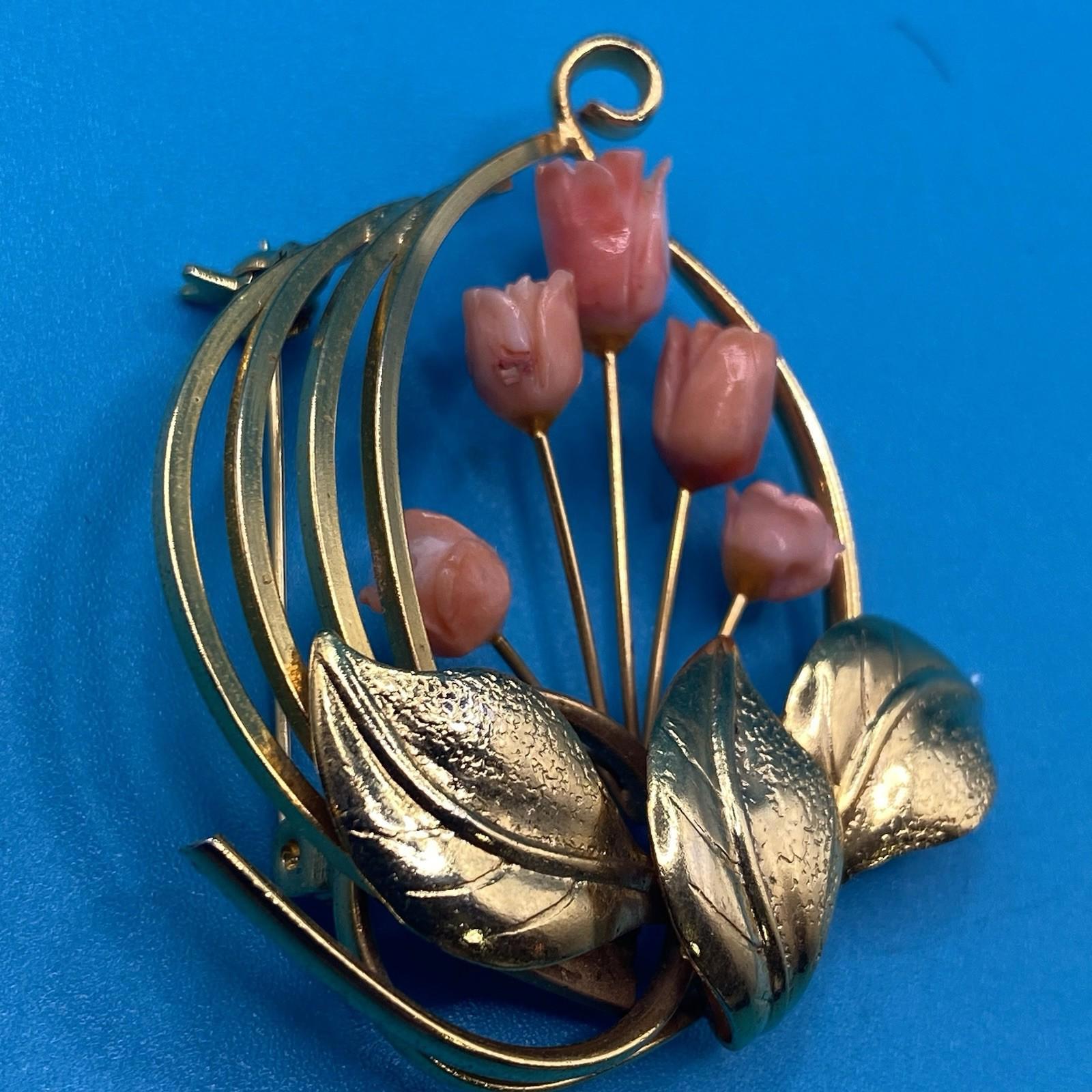 Carved Pink Coral Tulip Gold Tone Brooch And Pendant